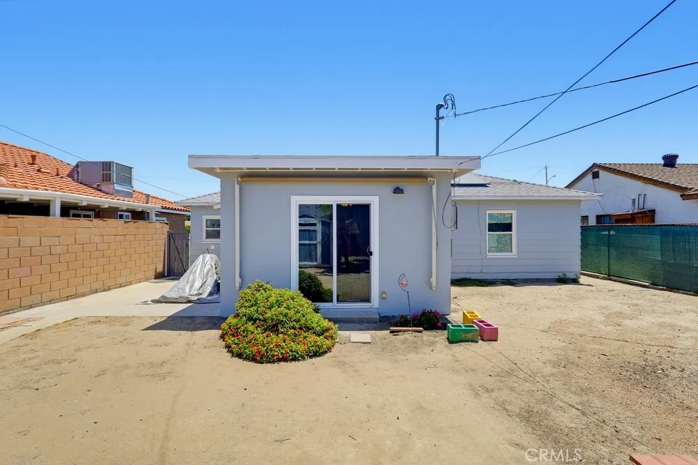 13923 Maidstone Norwalk, CA 90650