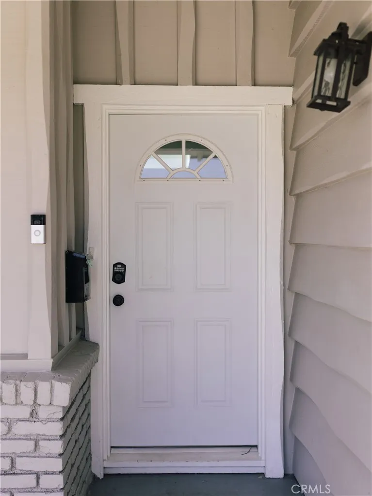 1127 Turning Bend Claremont, CA 91711