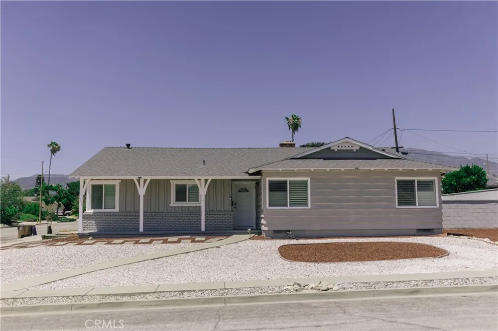 1127 Turning Bend Claremont, CA 91711