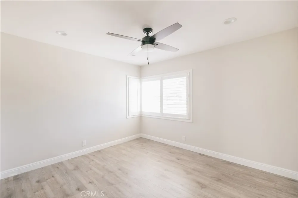 1127 Turning Bend Claremont, CA 91711