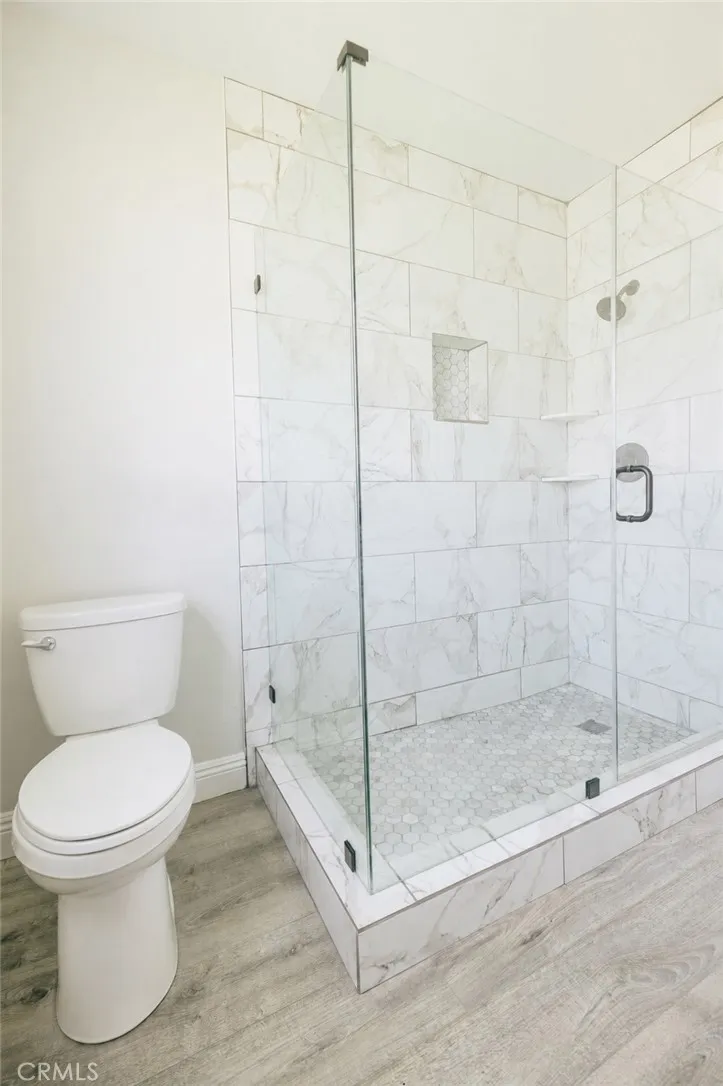 1127 Turning Bend Claremont, CA 91711