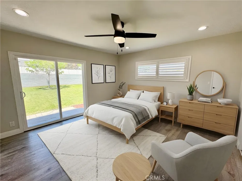 1127 Turning Bend Claremont, CA 91711