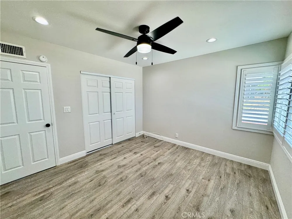1127 Turning Bend Claremont, CA 91711