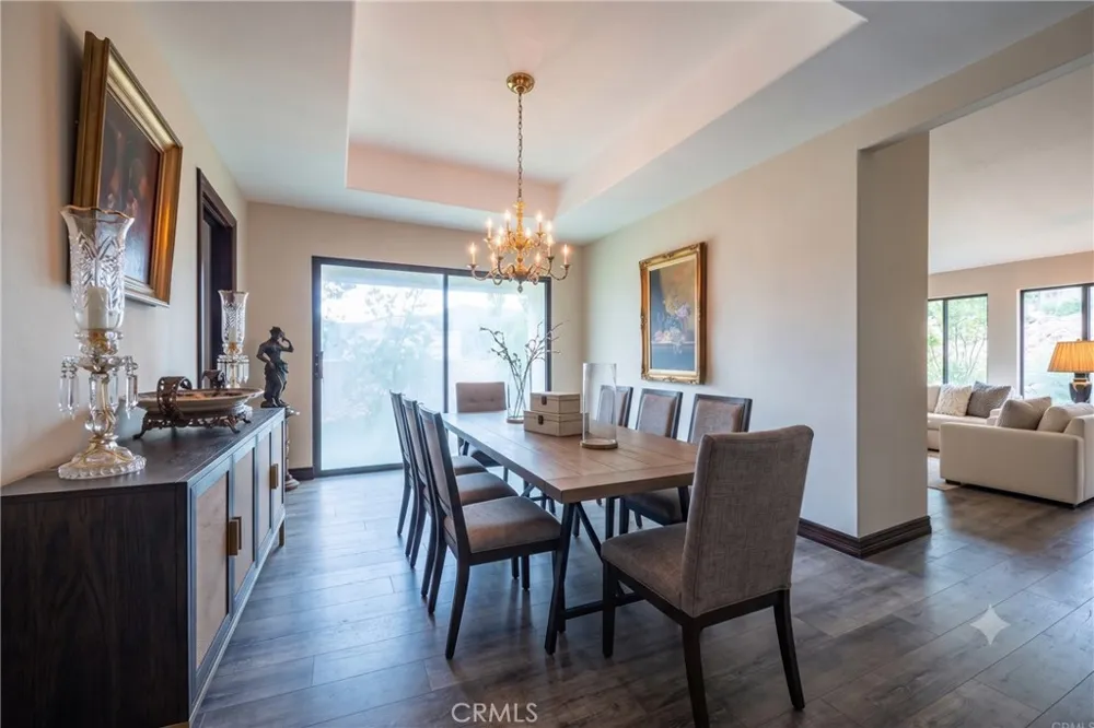 4422 Alta Tupelo Calabasas, CA 91302