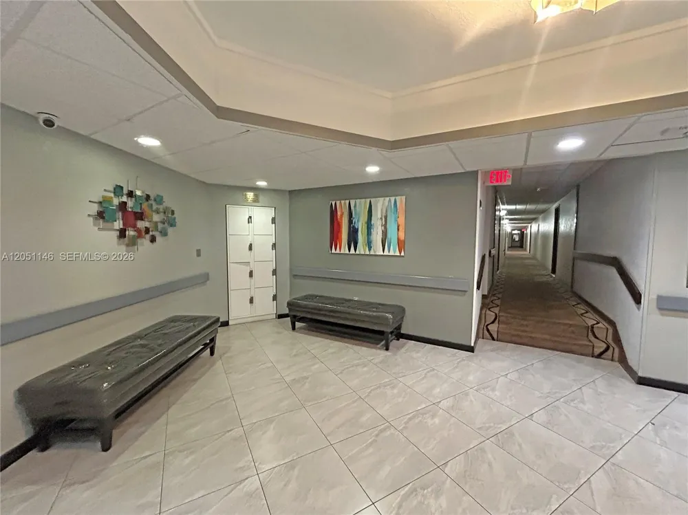 1400 Saint Charles Pl #217 Pembroke Pines, FL 33026