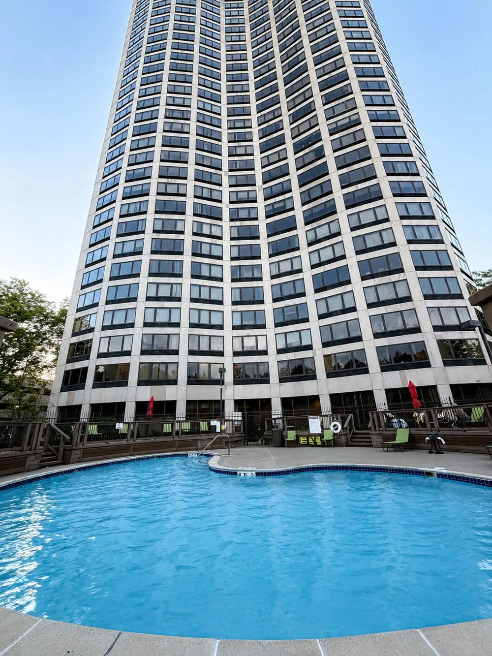 5000 Town Center #908 Southfield, MI 48075