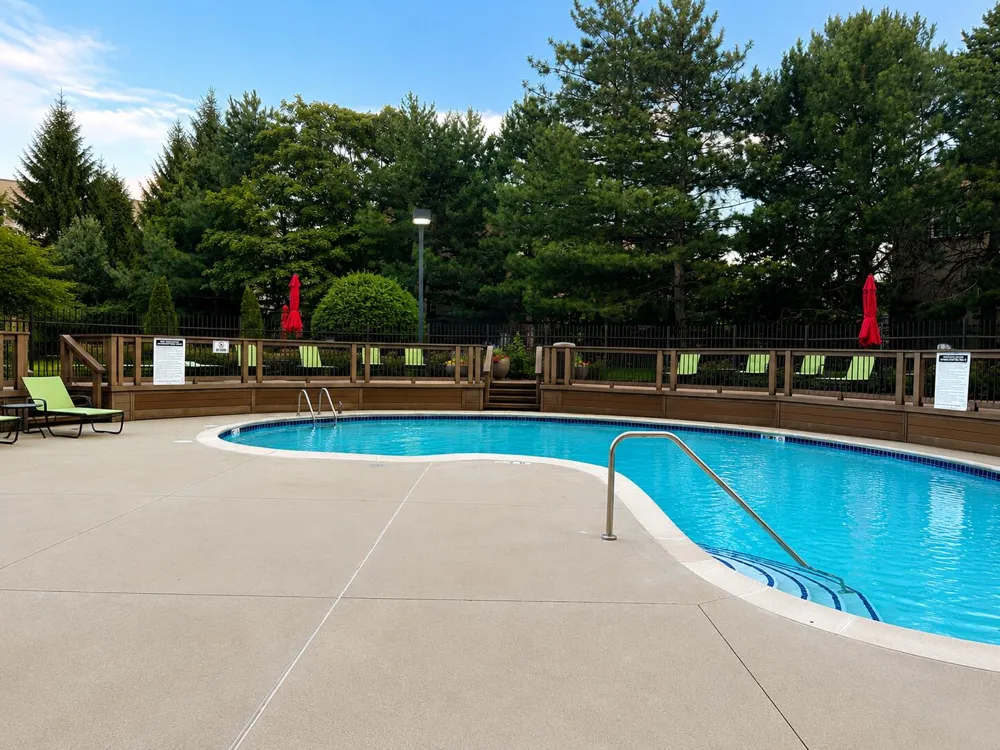 5000 Town Center #908 Southfield, MI 48075
