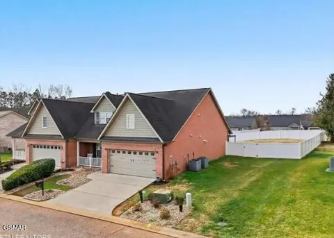 118 Van Gilder Way