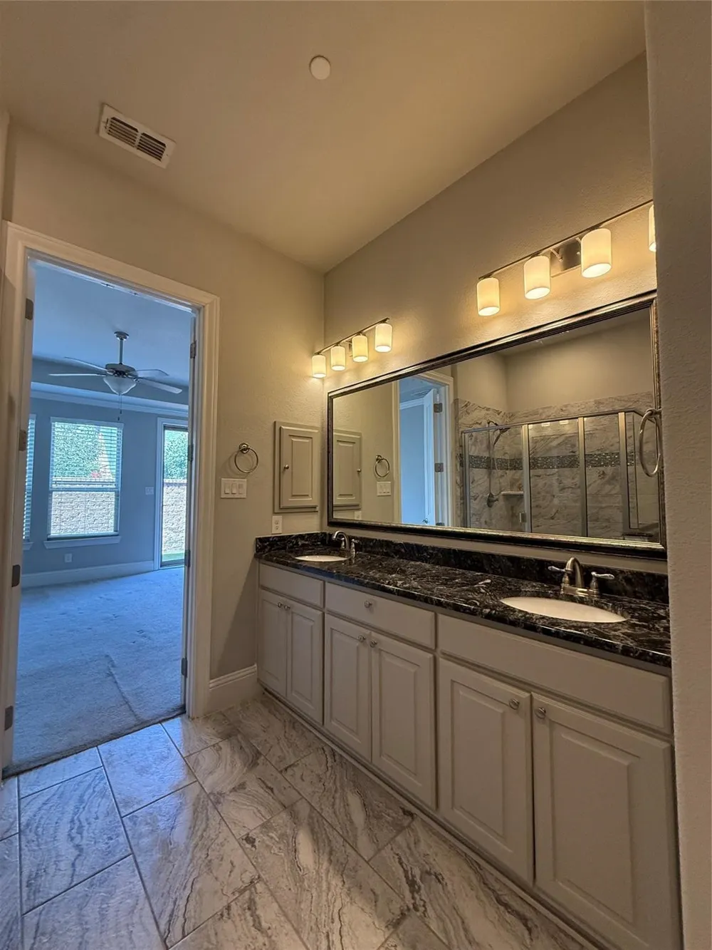 4229 Colton Drive Carrollton, TX 75010
