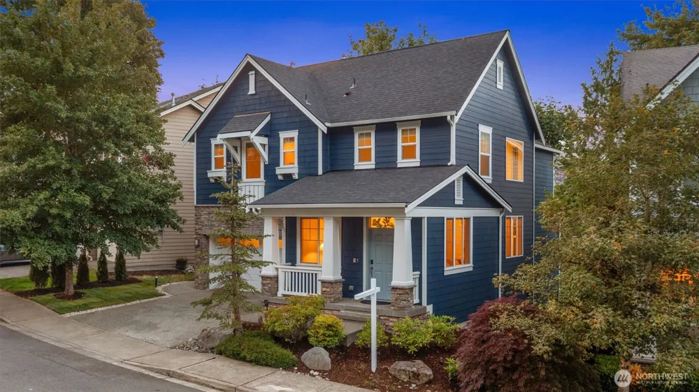 16198 SE 51st Place Bellevue, WA 98006
