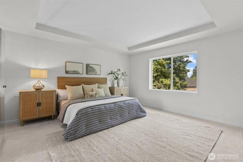 16198 SE 51st Place Bellevue, WA 98006