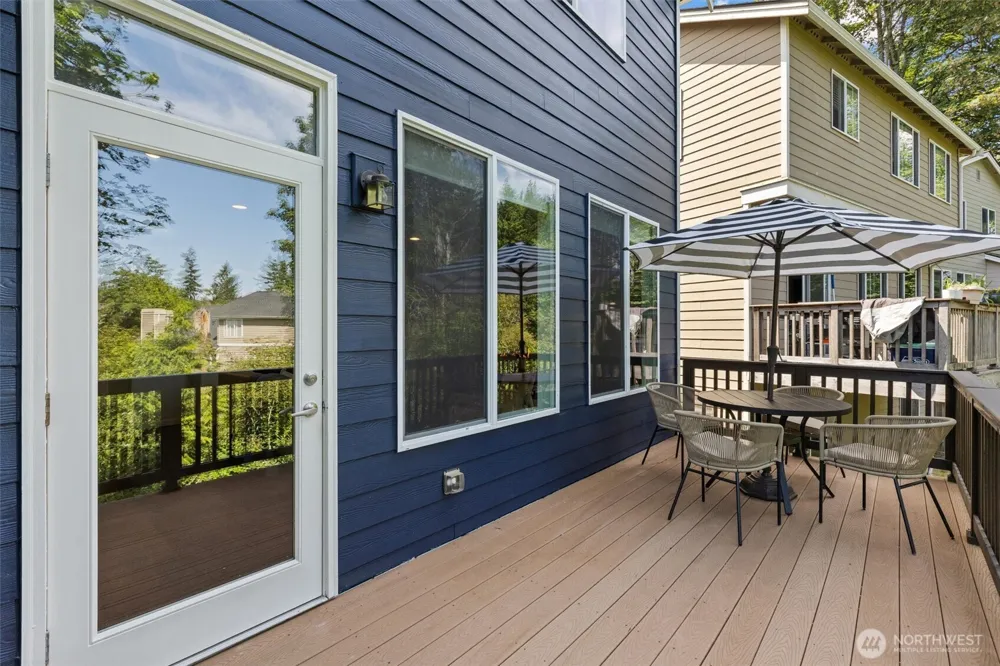 16198 SE 51st Place Bellevue, WA 98006
