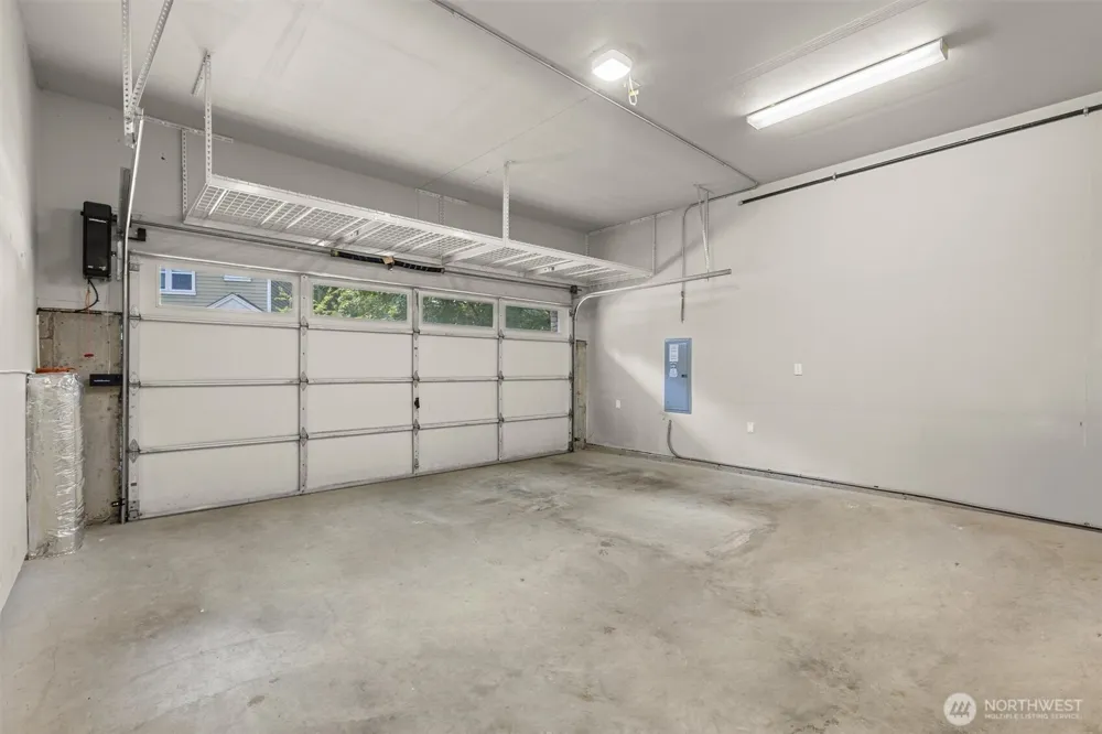 16198 SE 51st Place Bellevue, WA 98006