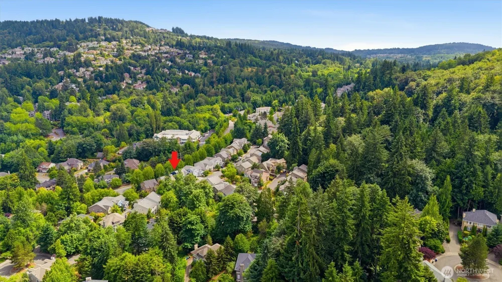 16198 SE 51st Place Bellevue, WA 98006