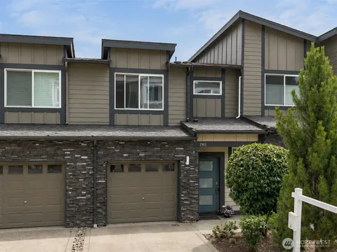 7911 19th Drive SE
