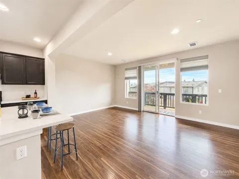 7911 19th Drive SE