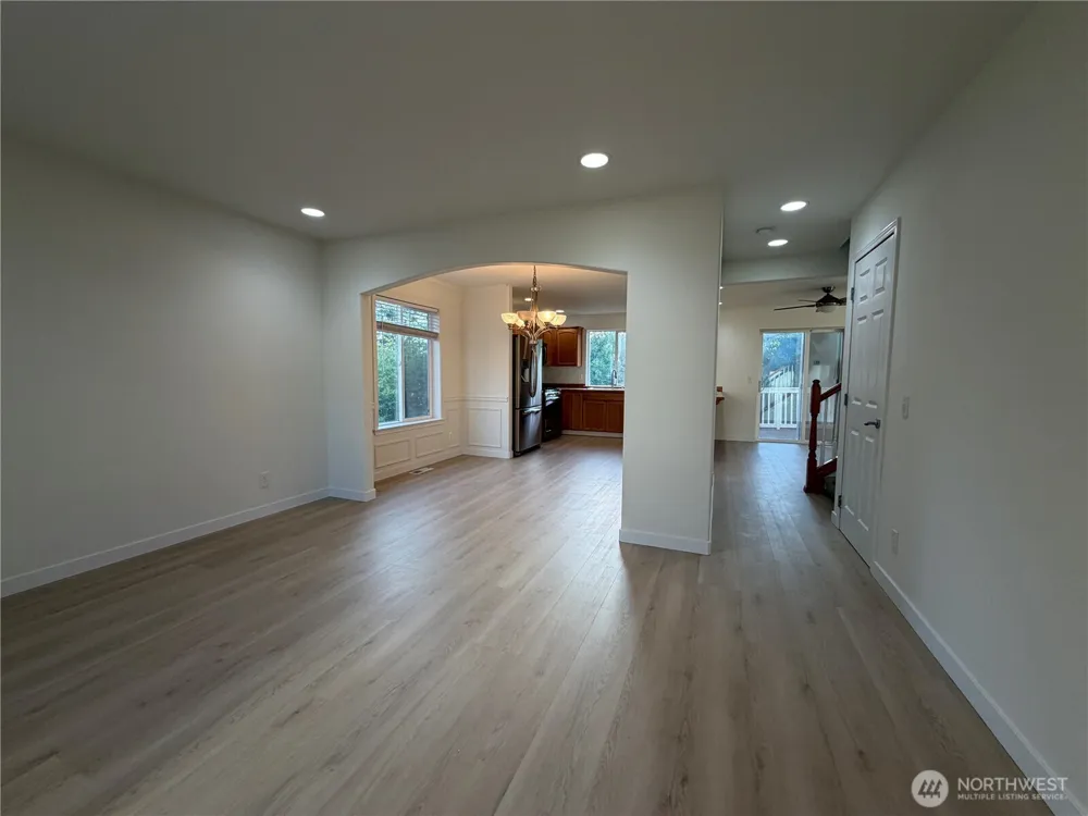 6731 37th Street NE Marysville, WA 98270