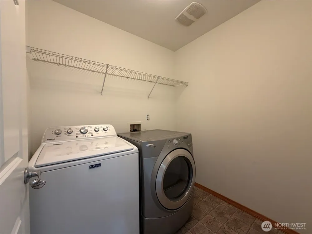 6731 37th Street NE Marysville, WA 98270