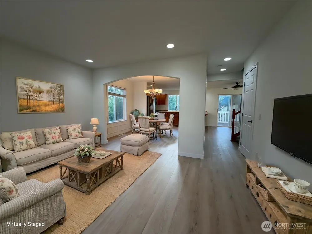 6731 37th Street NE Marysville, WA 98270