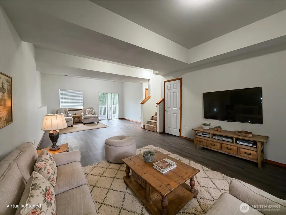 6731 37th Street NE Marysville, WA 98270