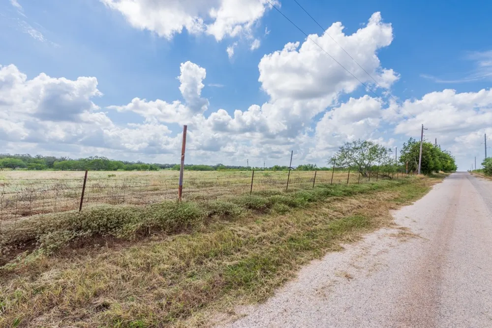 1140 Chalk Road Harwood, TX 78632