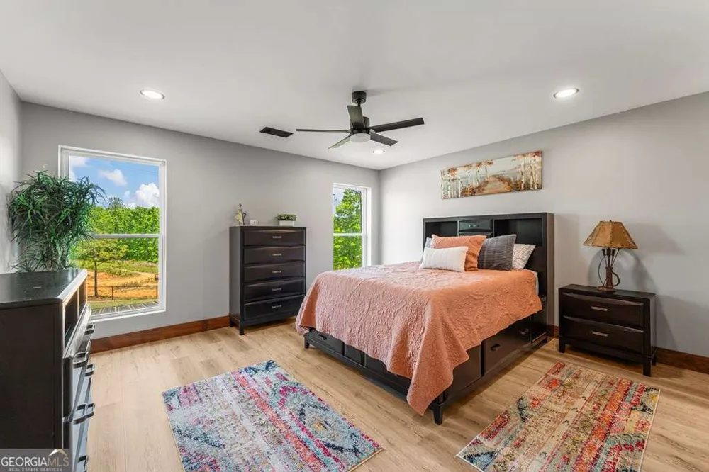 795 Hunter RD Cataula, GA 31804