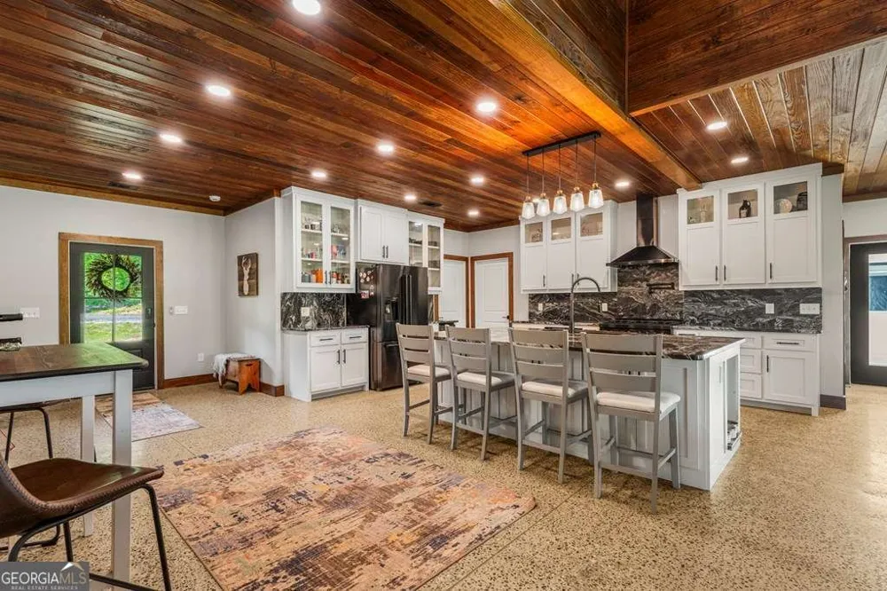 795 Hunter RD Cataula, GA 31804