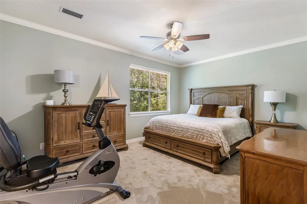 1506 Sheltering Oaks Lane Kingwood, TX 77345