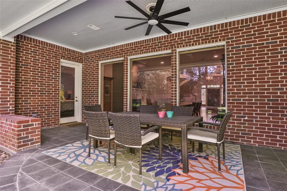 1506 Sheltering Oaks Lane Kingwood, TX 77345