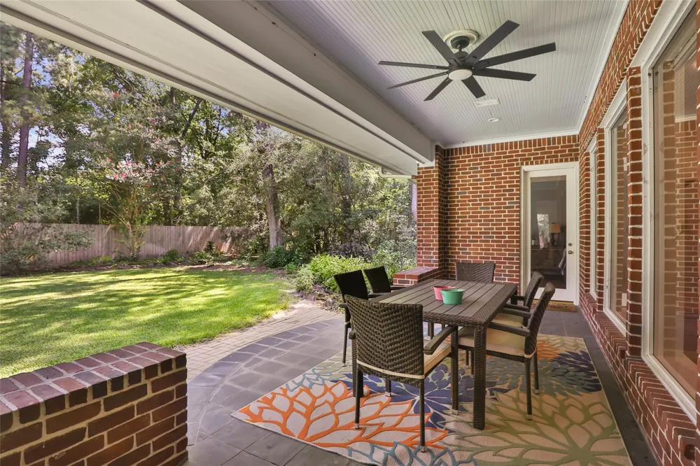1506 Sheltering Oaks Lane Kingwood, TX 77345