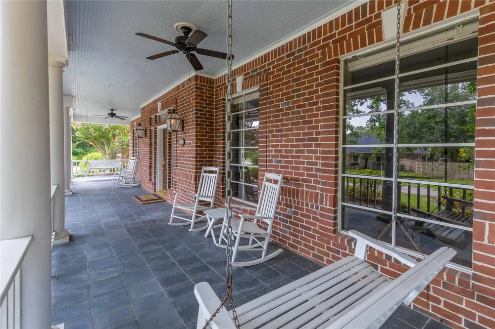 1506 Sheltering Oaks Lane Kingwood, TX 77345