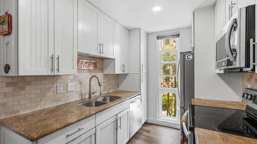 6455 La Jolla Boulevard #138 La Jolla, CA 92037