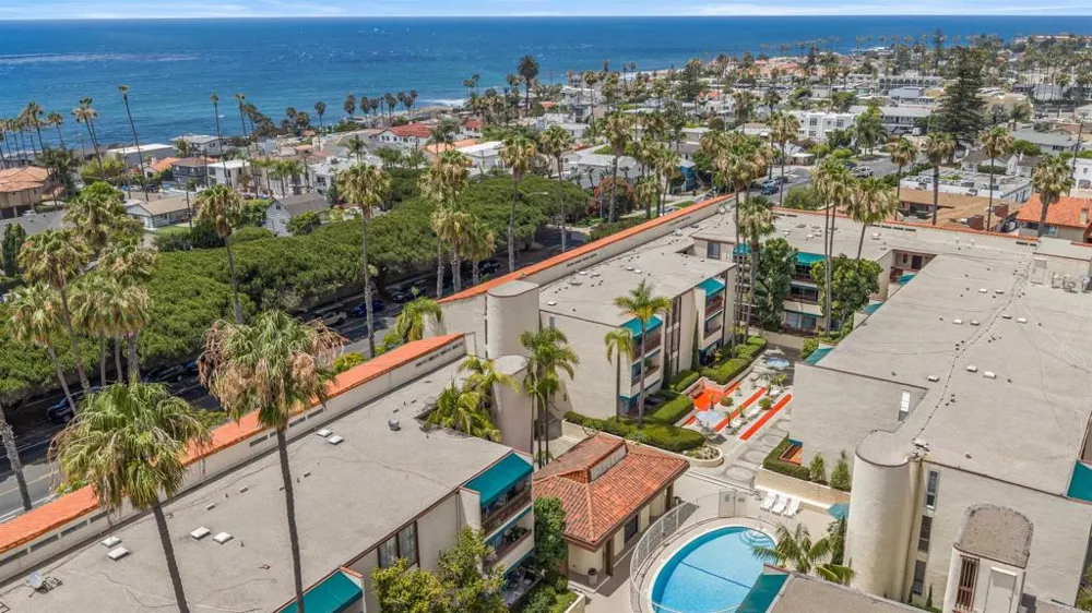 6455 La Jolla Boulevard #138 La Jolla, CA 92037