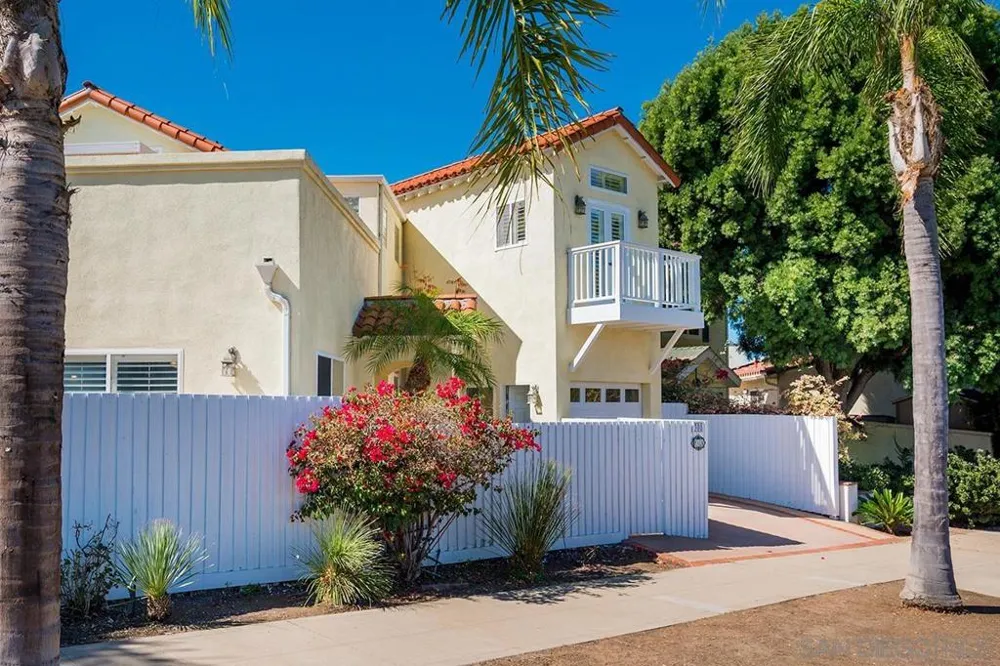 308 Palm Coronado, CA 92118