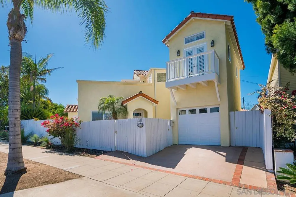 308 Palm Coronado, CA 92118
