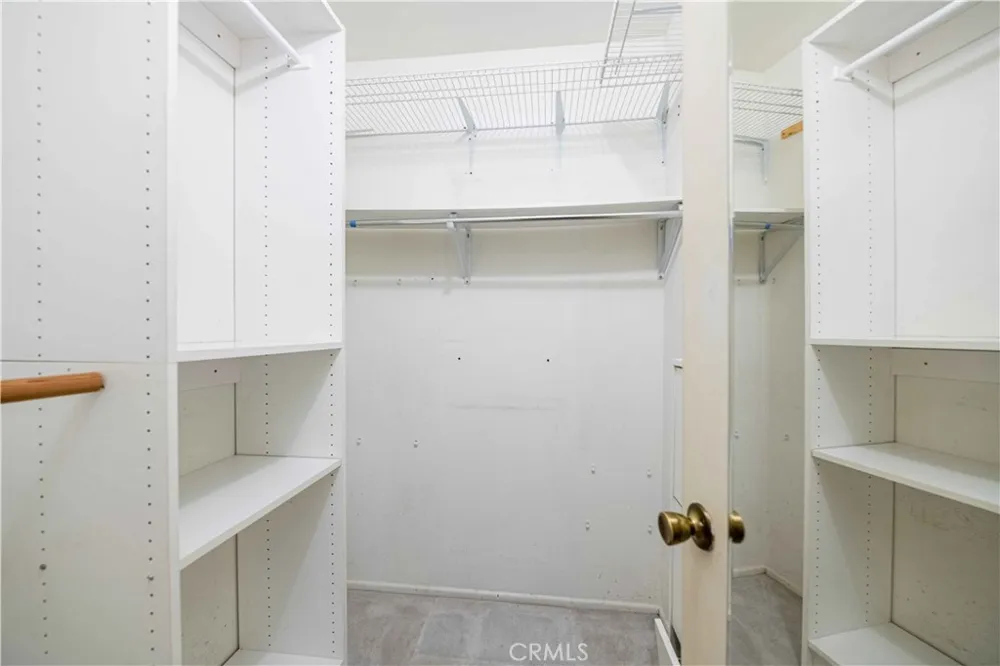 10055 Larwin #3 Chatsworth, CA 91311