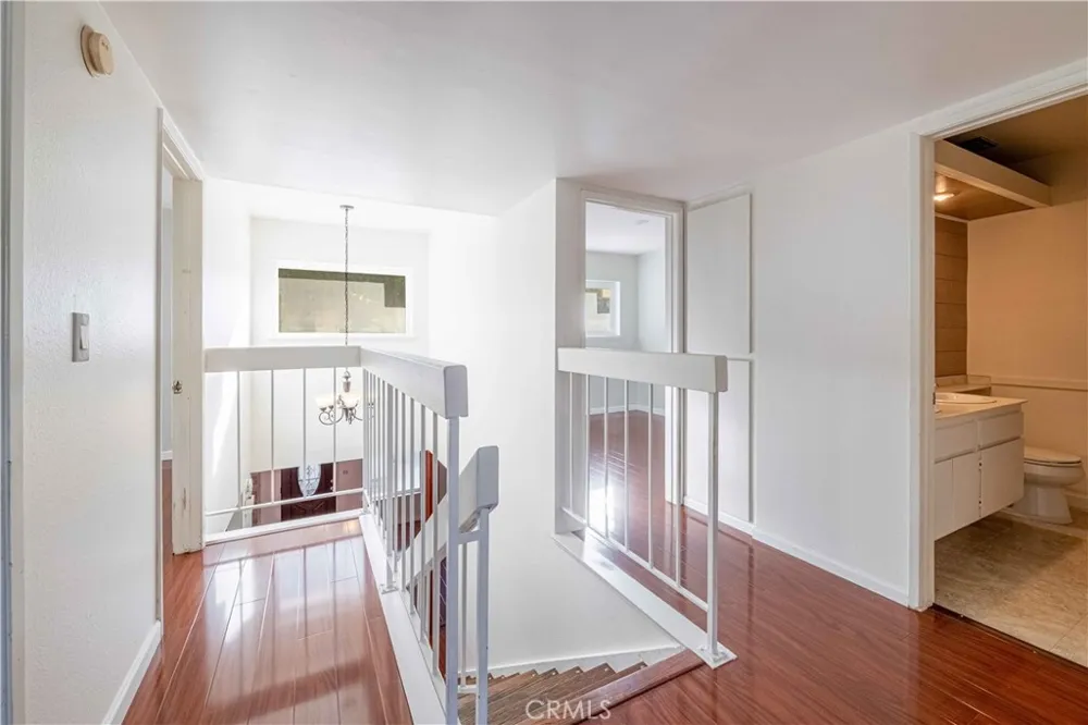 10055 Larwin #3 Chatsworth, CA 91311