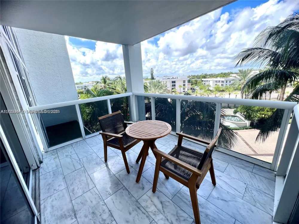 10275 Collins Ave #323 Bal Harbour, FL 33154
