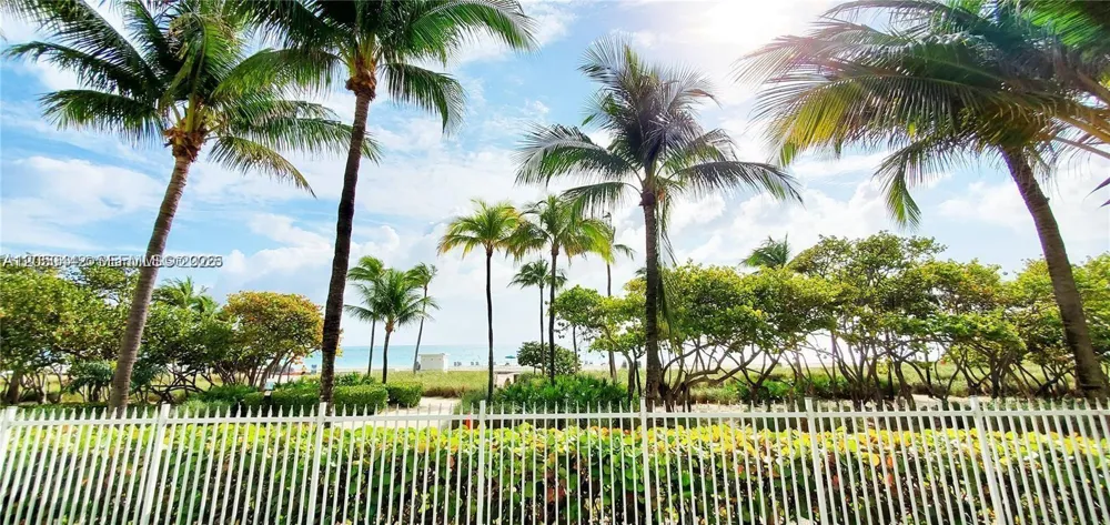 10275 Collins Ave #323 Bal Harbour, FL 33154