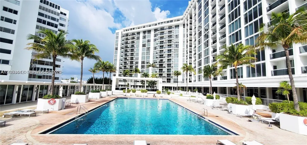 10275 Collins Ave #323 Bal Harbour, FL 33154