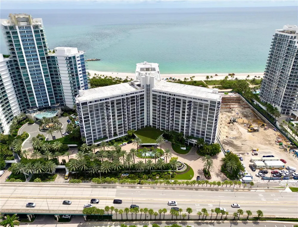 10275 Collins Ave #323 Bal Harbour, FL 33154