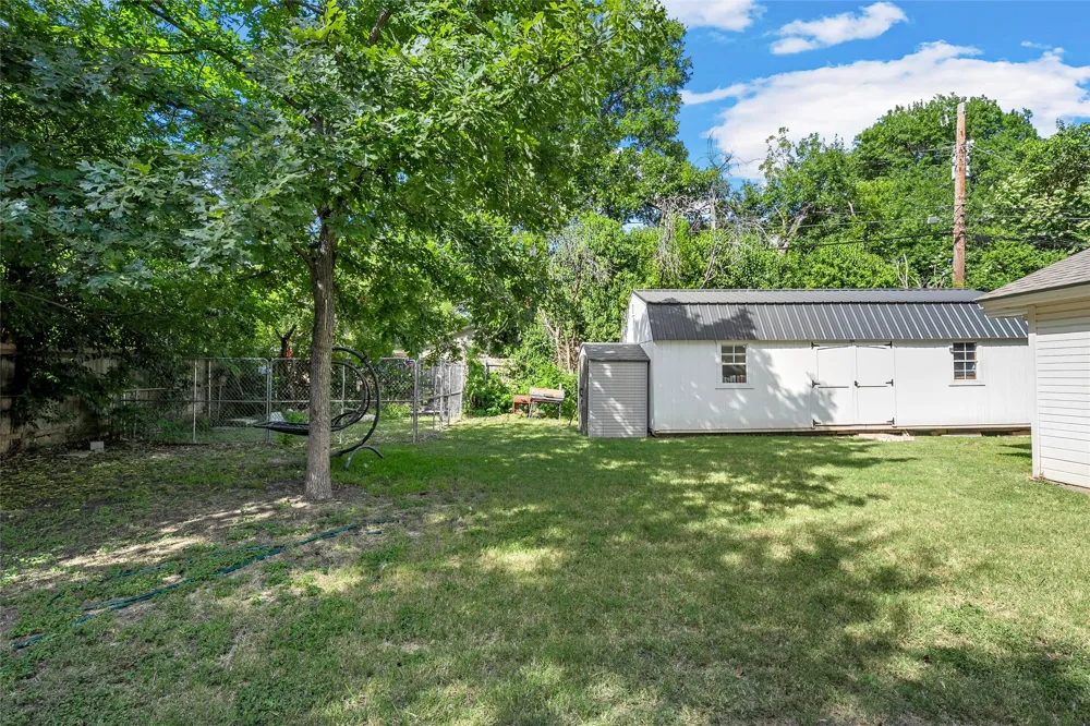 301 40th Street Waco, TX 76710