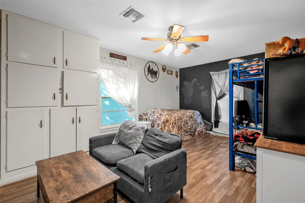 301 40th Street Waco, TX 76710
