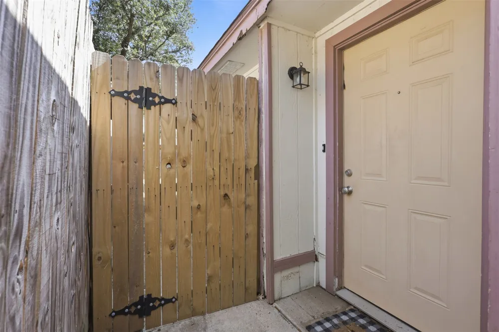 409 Gabe Court Denton, TX 76207