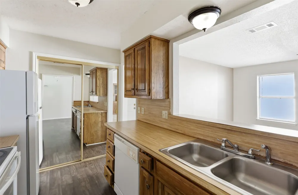 409 Gabe Court Denton, TX 76207