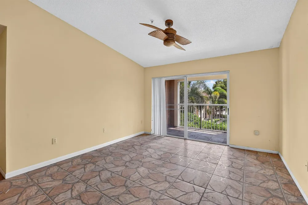 4844 State Road 7 #2304 Coconut Creek, FL 33073
