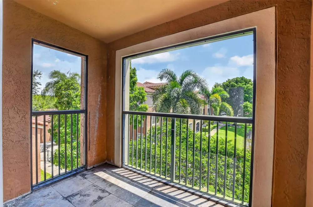 4844 State Road 7 #2304 Coconut Creek, FL 33073