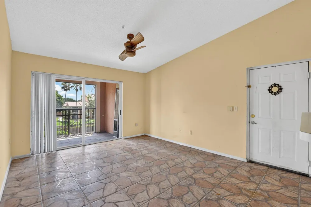 4844 State Road 7 #2304 Coconut Creek, FL 33073