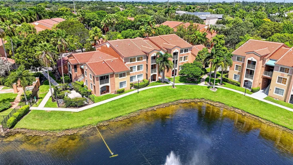 4844 State Road 7 #2304 Coconut Creek, FL 33073