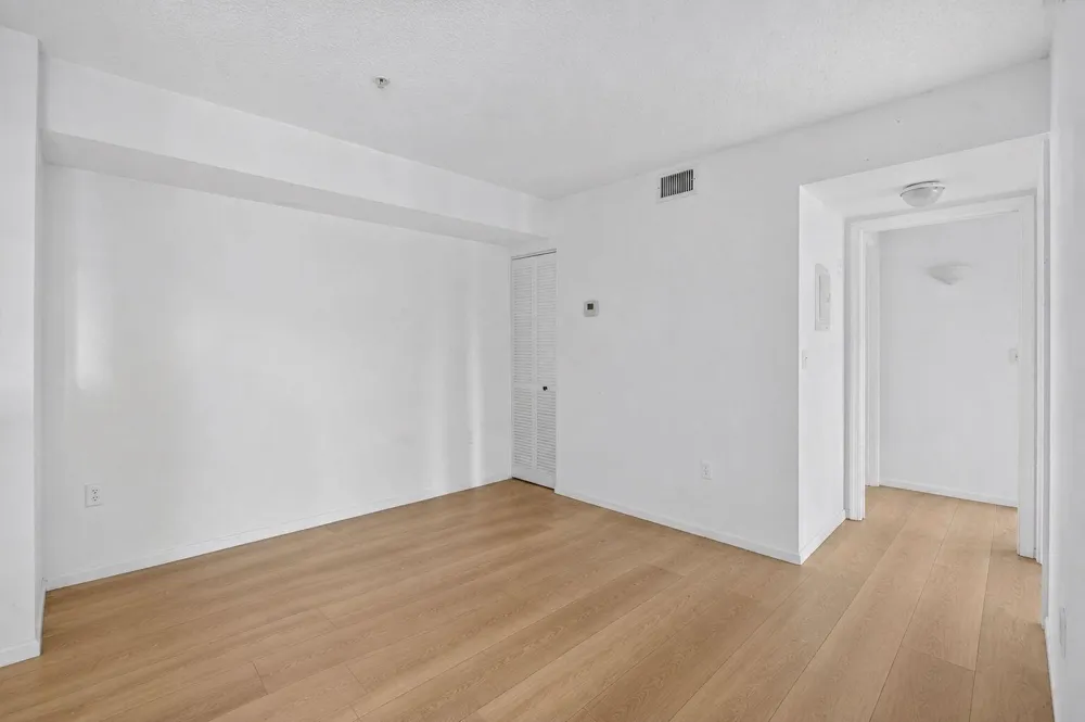 4844 State Road 7 #2304 Coconut Creek, FL 33073